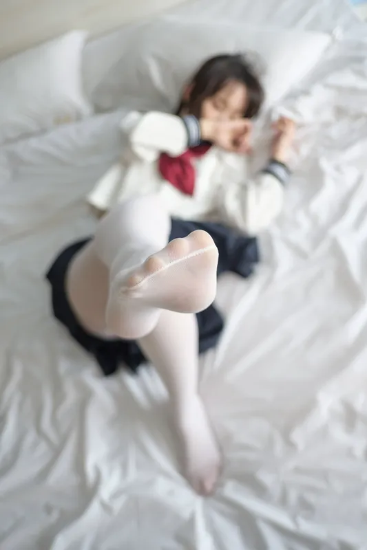 森萝财团 [BETA-017] JK白丝美足 [83P]插图7